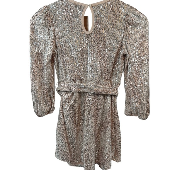 Elegant Sequin Mini Dress in Gold - Picture 3 of 12
